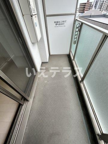 エステムプラザ神戸大開通ルミナスのバルコニー