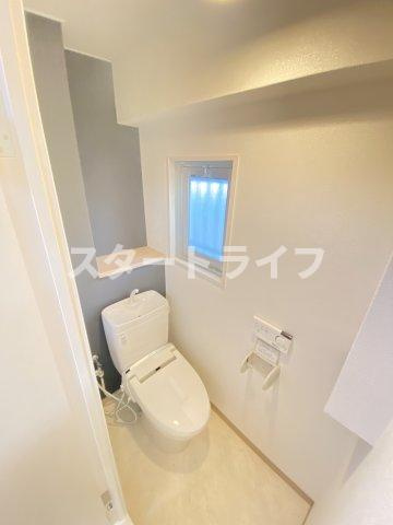 大阪市淀川区木川東２丁目の賃貸マンションのトイレ