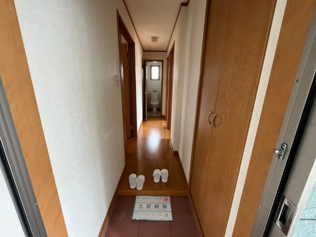 サンライフフジワラの玄関