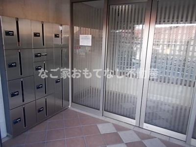 【エントランス】 | サンズコーポ市場木