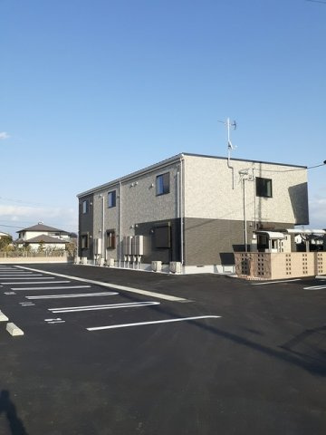 ブルーム　ウィズ　グレース　Ｂの駐車場