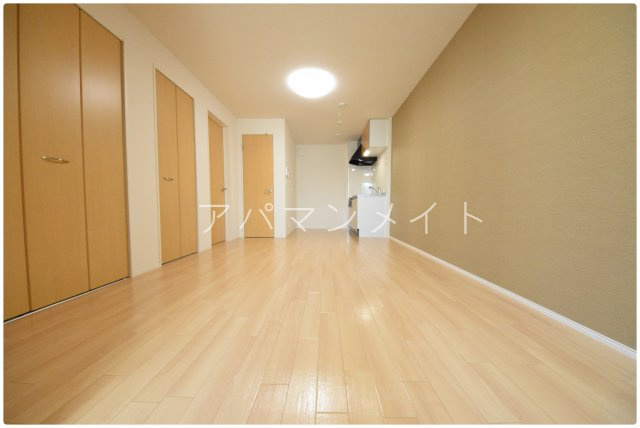 【寝室】 | ソーコービラージュ１ | 開放的なお部屋です
