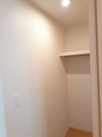 カトレア　スウィートの収納