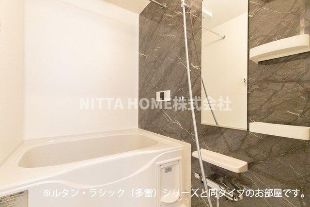 豊岡市塩津町のアパートの浴室|【完成イメージ】追い焚きや浴室乾燥ができます★