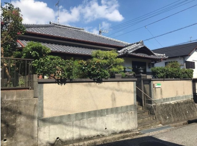 「平屋建て3DK」高知市福井町　中古一戸建てのその他|外からの視線が気になりにくい造りです☆