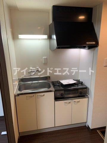 米勢ビル　オートロック　最上階　角部屋　南向きのキッチン