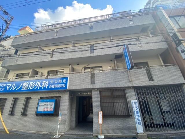サンコート住吉駅前の外観