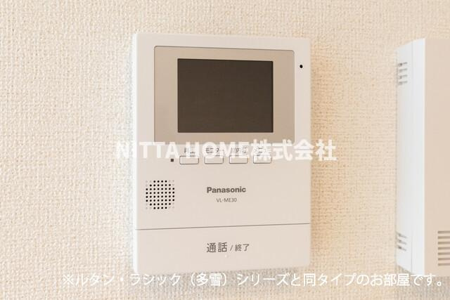 豊岡市塩津町のアパートのセキュリティ|【完成イメージ】TVインターホンを設置済み◎