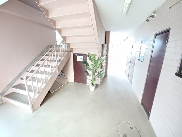サニーヒル美原町のその他共用部分|階段です