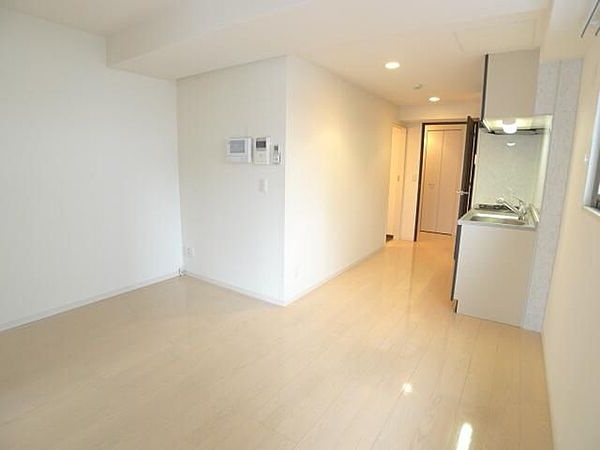フレア・Fの居間・リビング