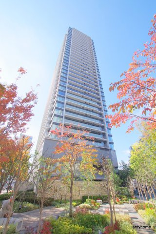 ザセントラルマークタワーの外観