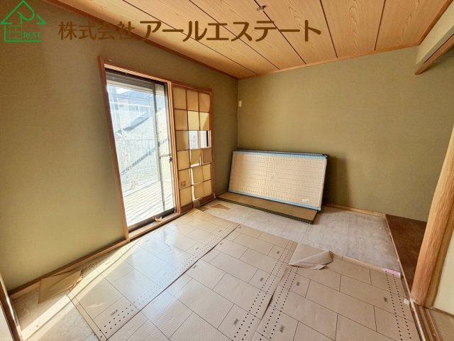 姫路市城見台３丁目　　　中古戸建の和室|※室内リフォーム前画像となります。(2026/10/8　撮影)　
リフォーム後、さらに美しい室内に仕上げてからのお引渡しです！