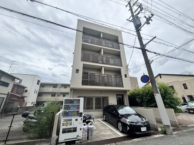 城村マンションの外観