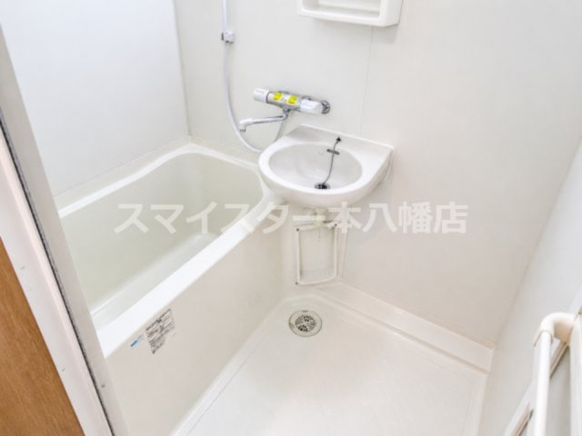 船橋市本町２丁目の賃貸マンションの浴室