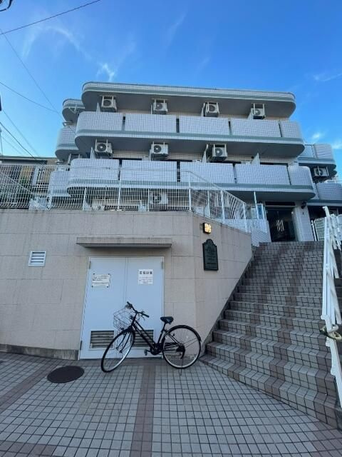 アーバンヒルズ西横浜の外観