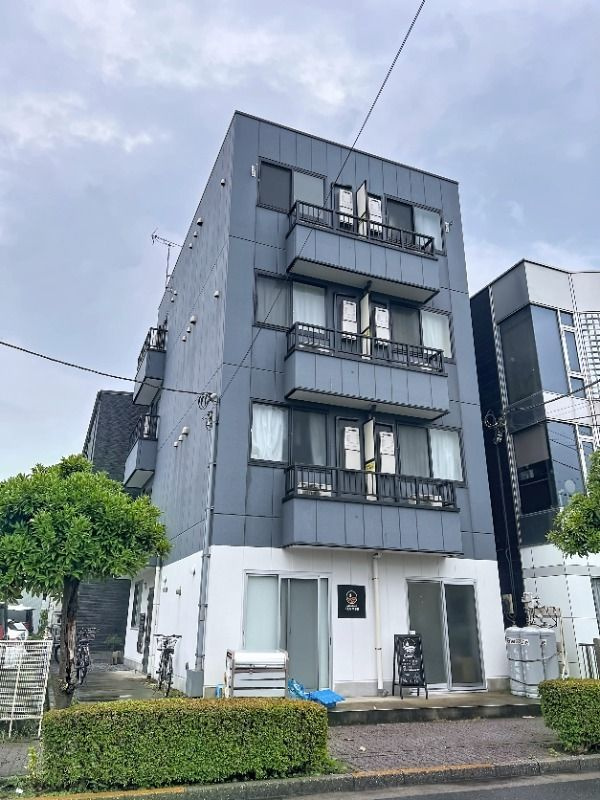 Ｍ・シャルムの外観