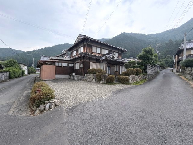 丹波市青垣町田井縄の中古一戸建の外観