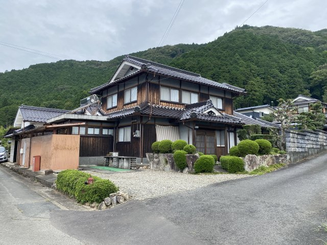 丹波市青垣町田井縄の中古一戸建の外観