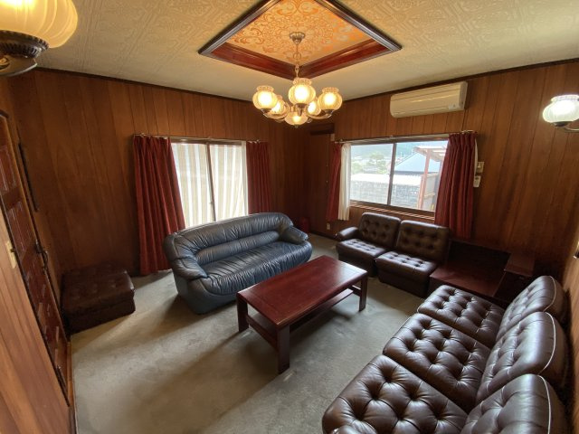 丹波市青垣町田井縄の中古一戸建の洋室|8帖