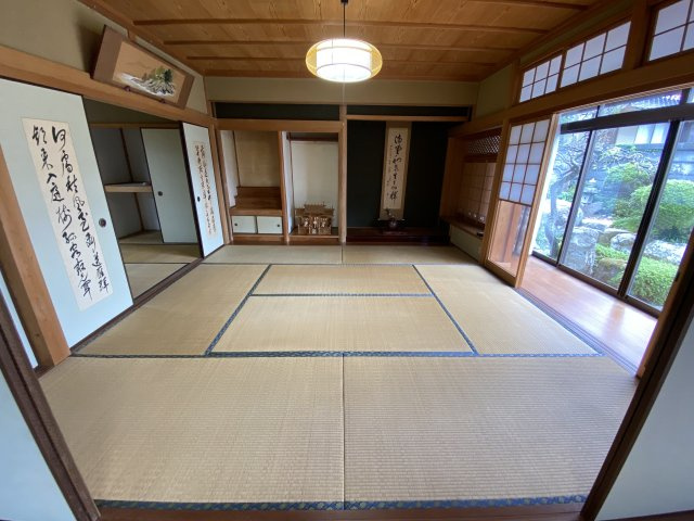 丹波市青垣町田井縄の中古一戸建の和室|8帖