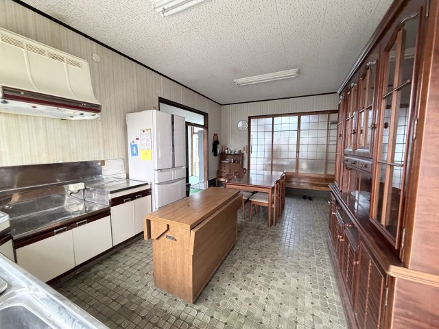 丹波市青垣町田井縄の中古一戸建のキッチン|LDK約12帖