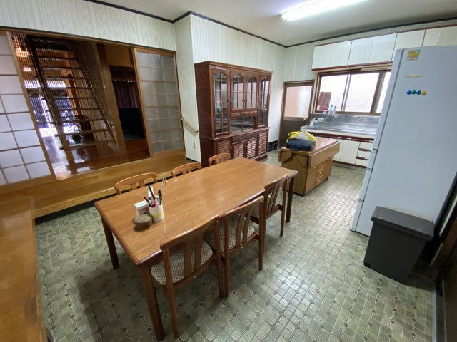 丹波市青垣町田井縄の中古一戸建のキッチン|LDK約12帖
