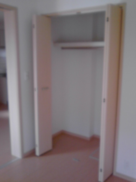 ルミエルの収納|別部屋同一間取りのお写真となります。