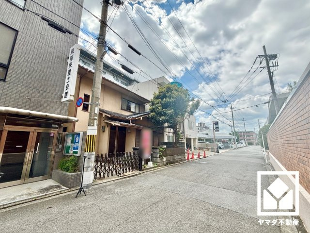 伏見区深草西浦町１丁目の外観