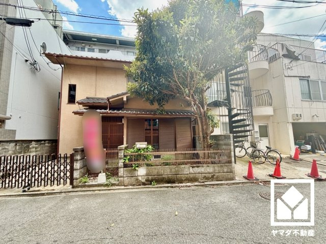 伏見区深草西浦町１丁目の外観