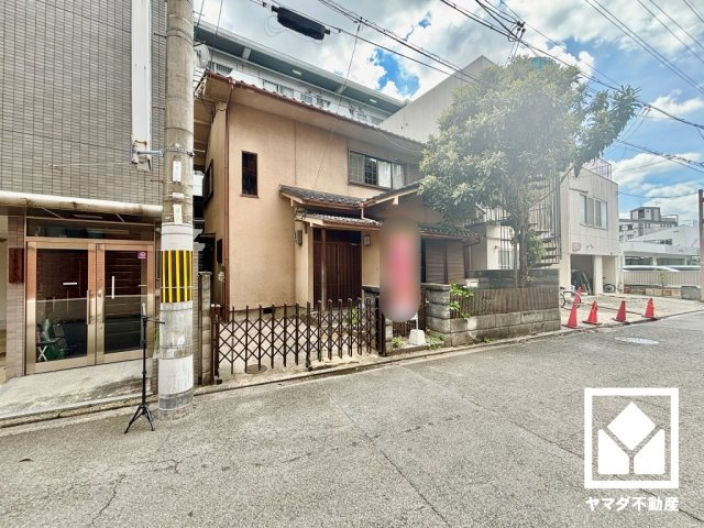 伏見区深草西浦町１丁目の外観