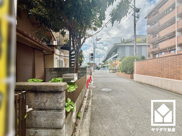 伏見区深草西浦町１丁目の外観