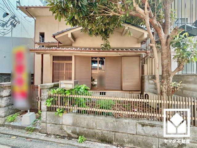 伏見区深草西浦町１丁目の庭