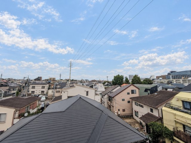 日神パレス高円寺の展望|2026.09.04撮影

現地ご見学希望・資料請求などお気軽にお問い合わせ下さい！
03-5990-5201