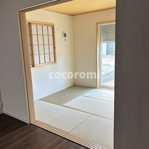 薪堀切谷戸建の和室