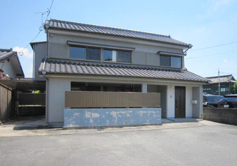 国分八枝２階建の外観|きれいな外観です