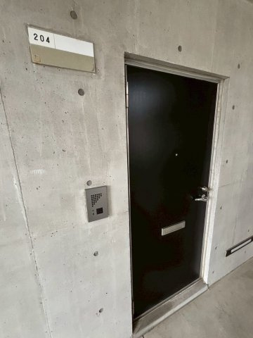 ホープ芦屋の玄関