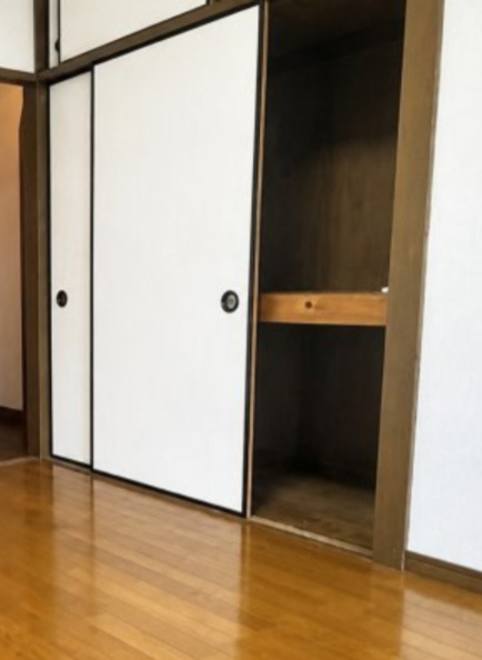 サンライフ上飯田の玄関