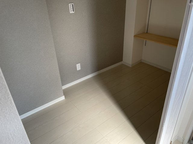 スカイレジデンス菊川の寝室