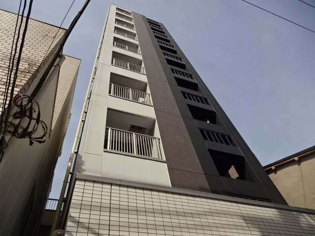 スカイレジデンス菊川の外観