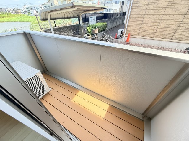 グランクレール西二見のバルコニー