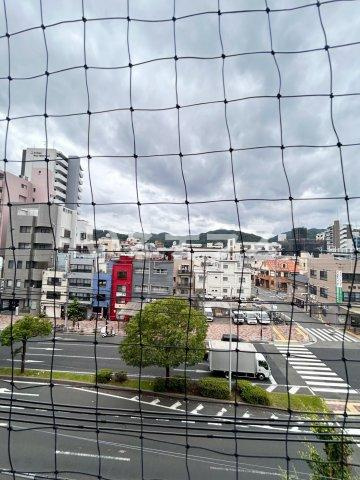 ユニバーサルビルの展望
