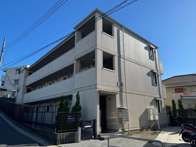 マレアガーデン新横浜Ｂ棟の外観