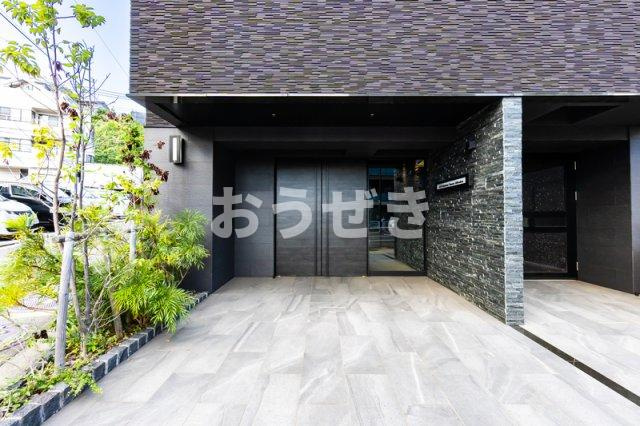 Ｌｅ’ａ横濱山手壱番館のエントランス