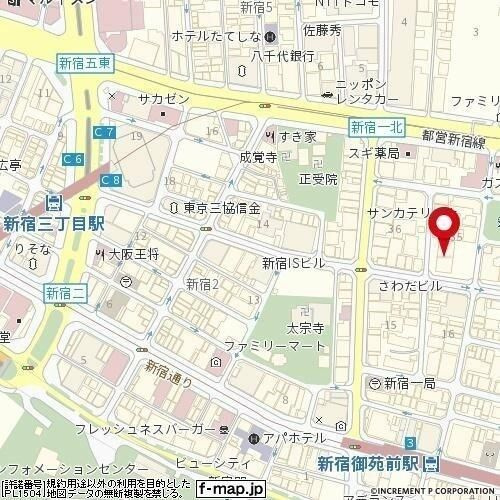 アクシア新宿御苑のエントランス
