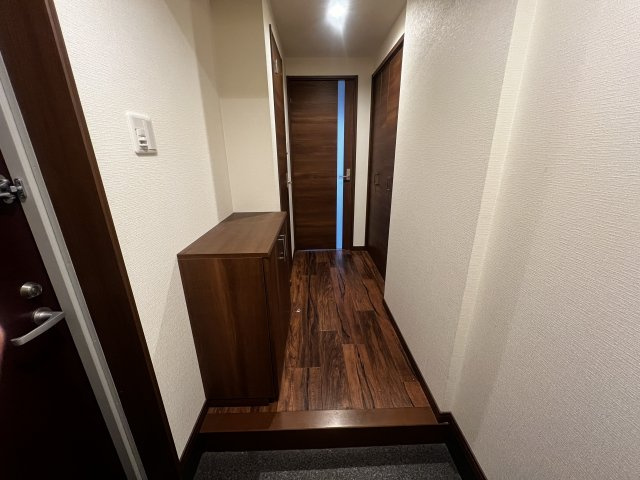 プレジールの玄関