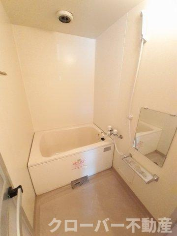 フェリス屋島Ⅱの浴室