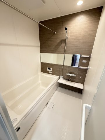 D-ROOM江井島の浴室