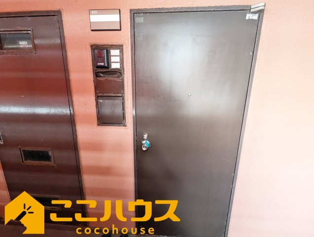 ライオンズマンション泊三丁目の玄関|玄関