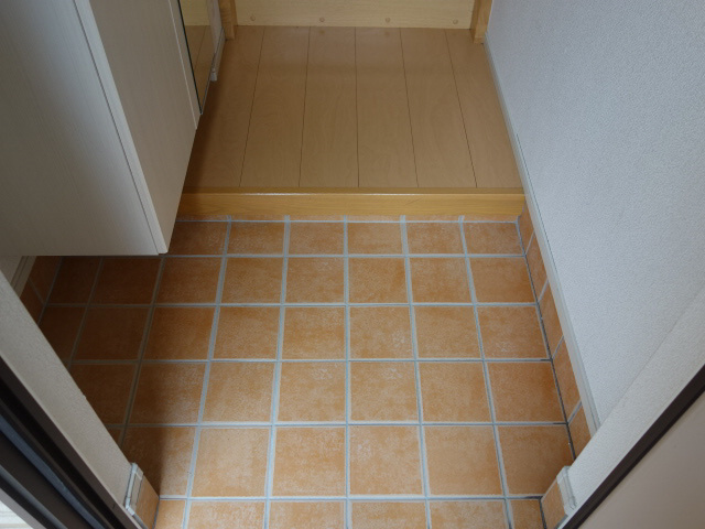 エトワールⅡの玄関