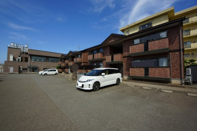 ＣＡＳＡ杜Cの駐車場